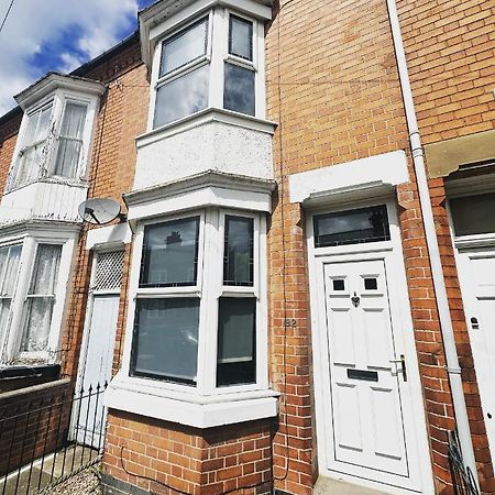 2 Bedroom House - Hopefield Road Leicester Bagian luar foto