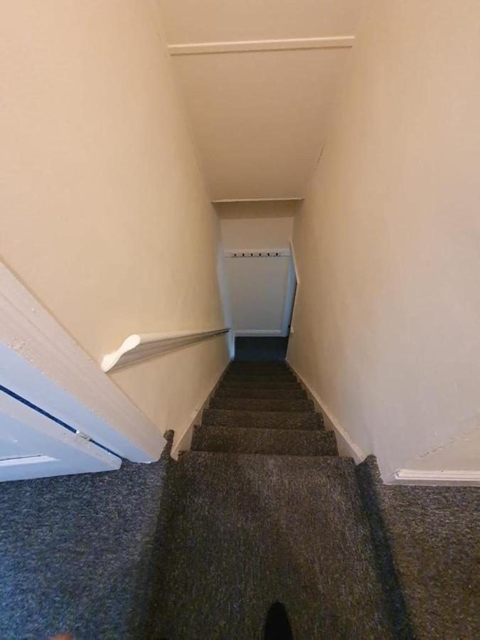 2 Bedroom House - Hopefield Road Leicester Bagian luar foto