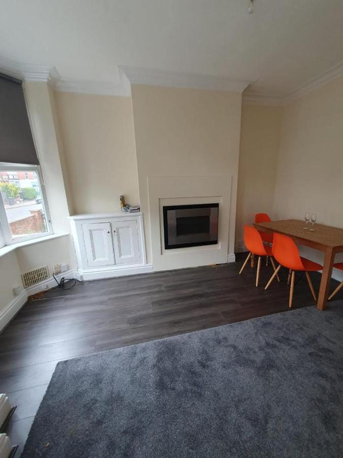 2 Bedroom House - Hopefield Road Leicester Bagian luar foto