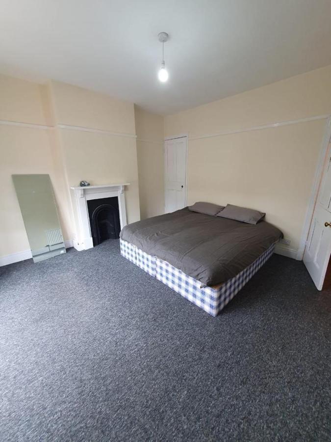2 Bedroom House - Hopefield Road Leicester Bagian luar foto