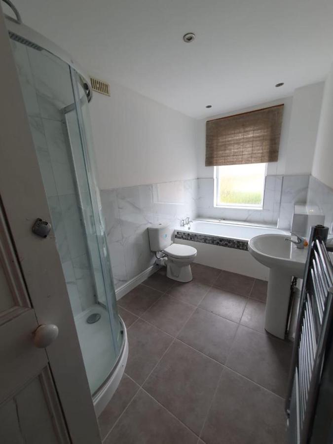 2 Bedroom House - Hopefield Road Leicester Bagian luar foto